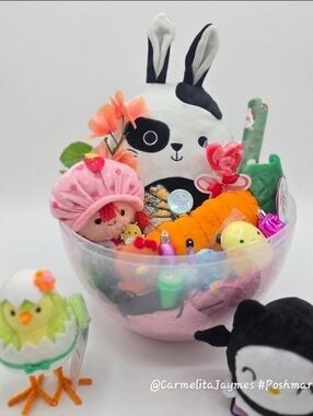 🐣Mystery or Customized Easter Baskets 🗑️ Squishmallow Makeup Disney sanrio nWT